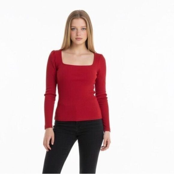 Streetwear Society Tops - NWT Streetwear Society Long Sleeve fitted t-shirt